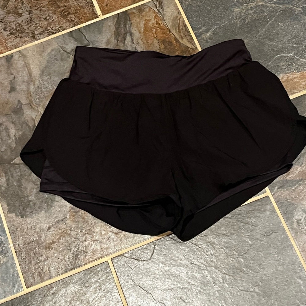 Cadmus women’s shorts-Size Medium